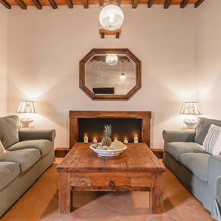 Apartman Anguria Fratta Garden Apartments, Shared Pool, Close To *
