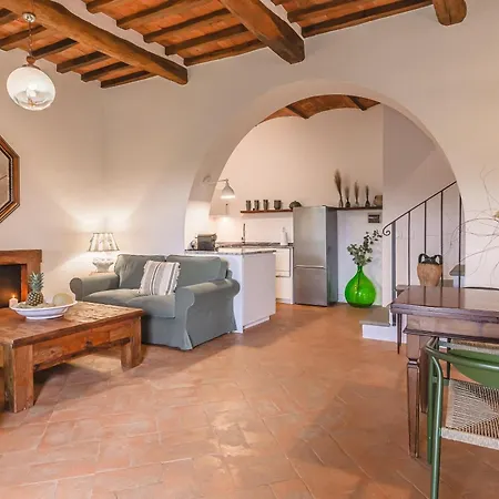 Apartman Anguria Fratta Garden Apartments, Shared Pool, Close To *