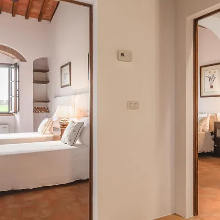 Anguria Fratta Garden Apartments, Shared Pool, Close To Apartment