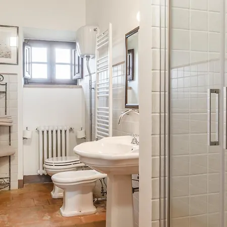 Apartment Anguria Fratta Garden Apartments, Shared Pool, Close To Cortona